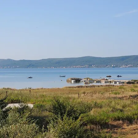 Visnjic Appartement Sukošan
