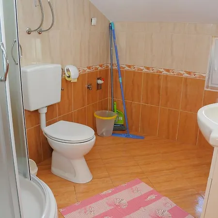 Appartement Visnjic *