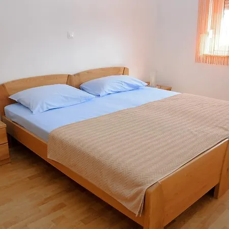 Visnjic Appartement Sukošan