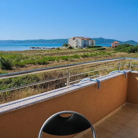 Visnjic Apartman Sukošan